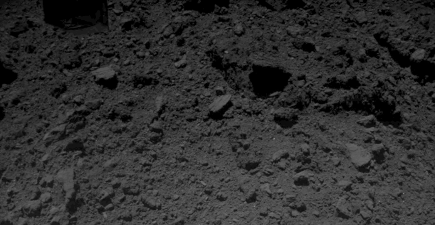 Objavljene nove snimke s asteroida Ryugu, znanstvenike iznenadila jedna stvar
